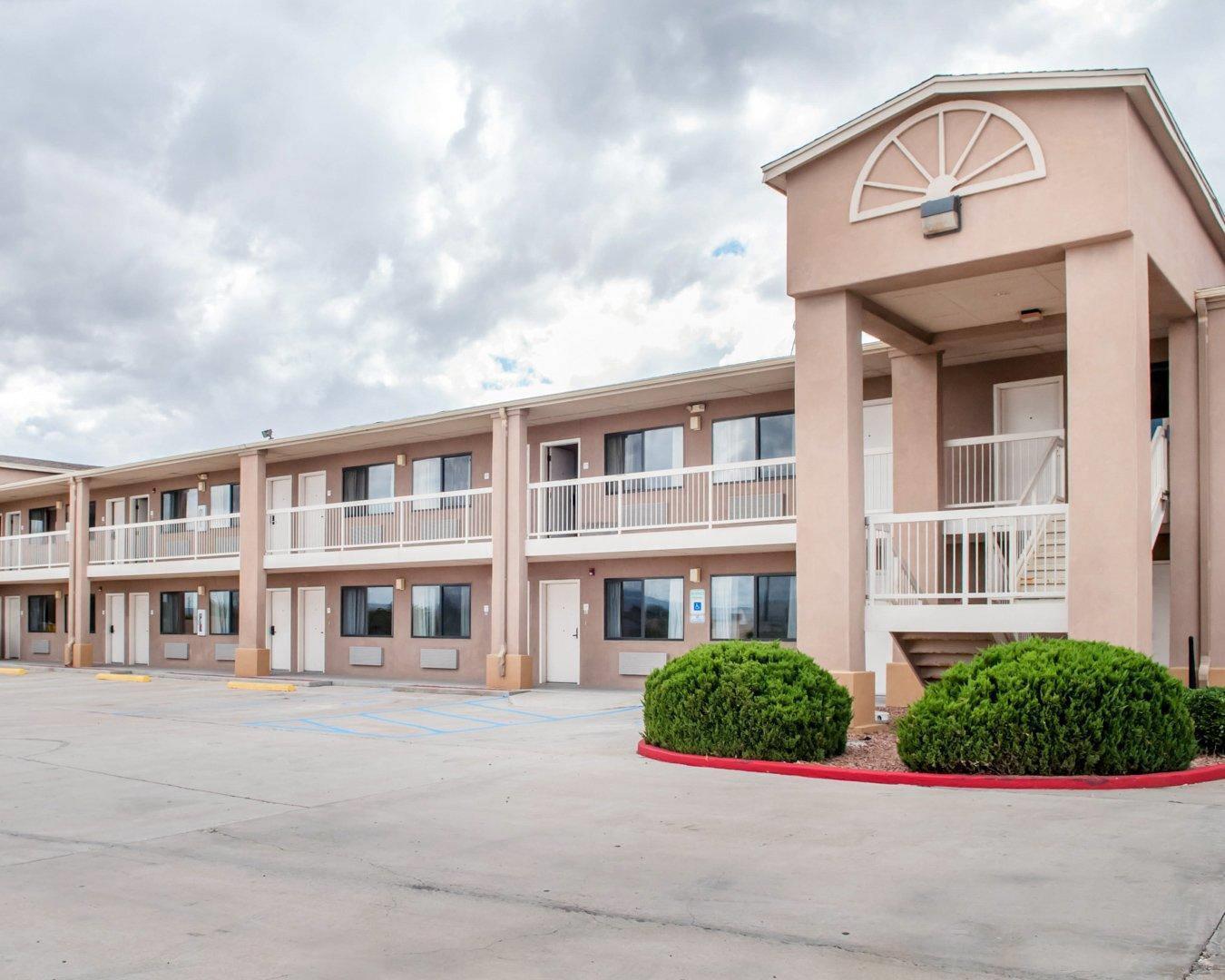 Econo Lodge Lordsburg I-10 2/16