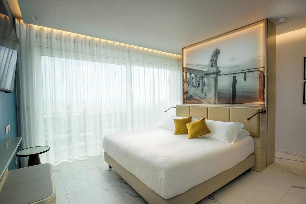 Ambasciatori Suite Hotel 69/110