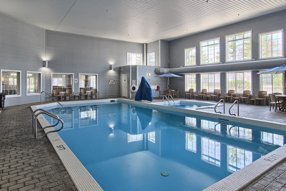 Grand Beach Resort Hotel 7/46