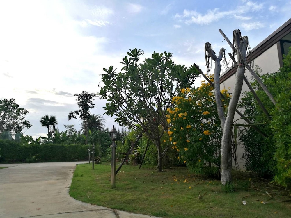 On Green Resort 27/50