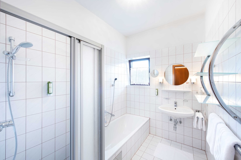 Parkhotel Zur Klause 21/57