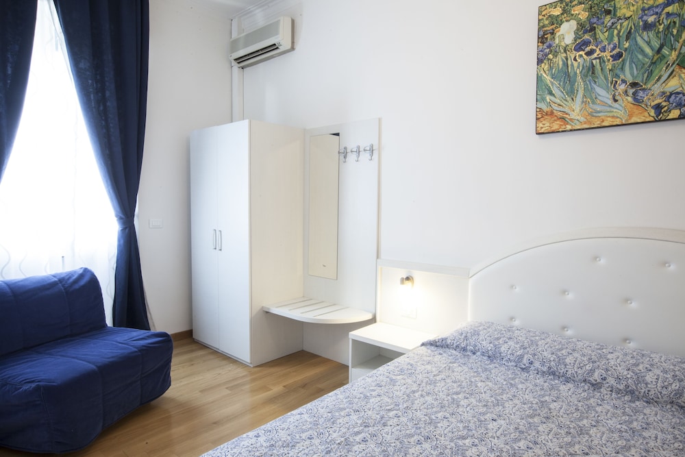 Albergo Amalfi Milano 52/67