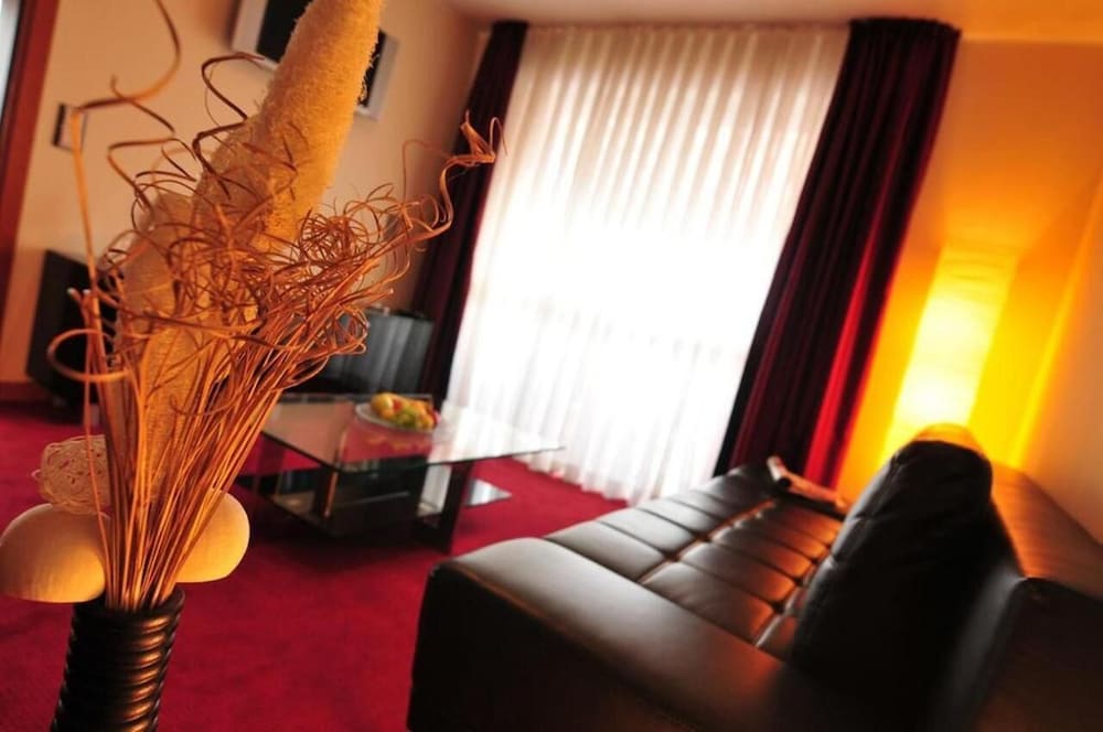 Hotel Santo 25/28