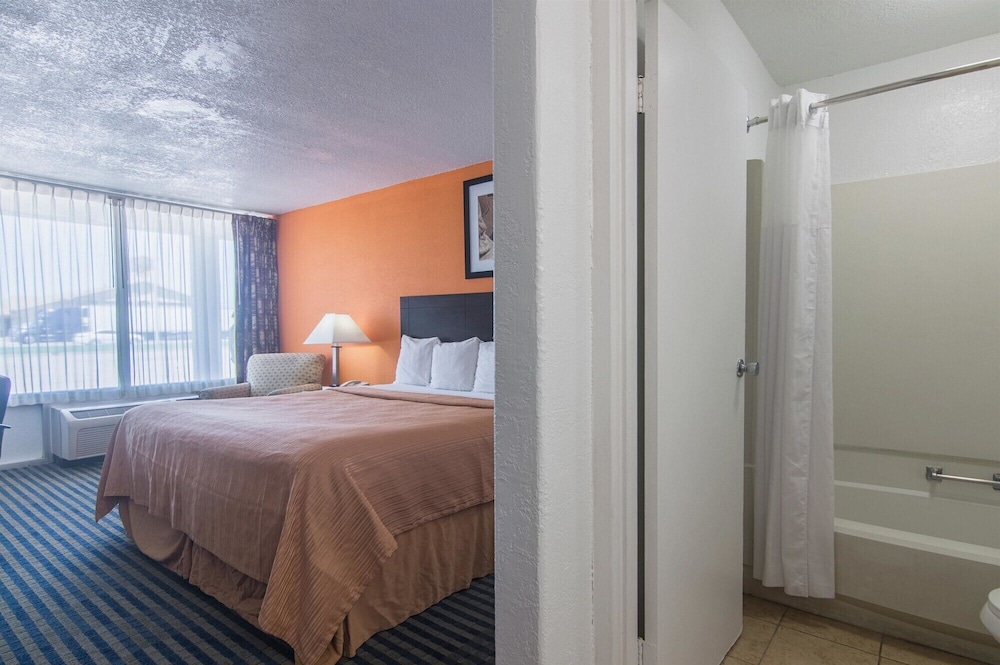 Motel6 Liberal, KS 12/41