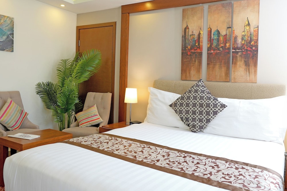 Lijam Hotel 15/50