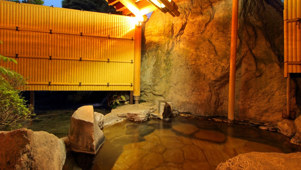 ISAWA VIEW HOTEL 28/48