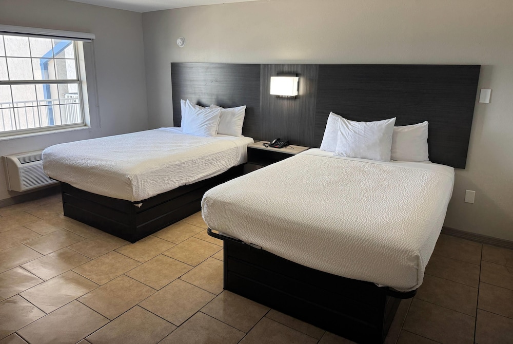 Travelodge by Wyndham Venice 11/46