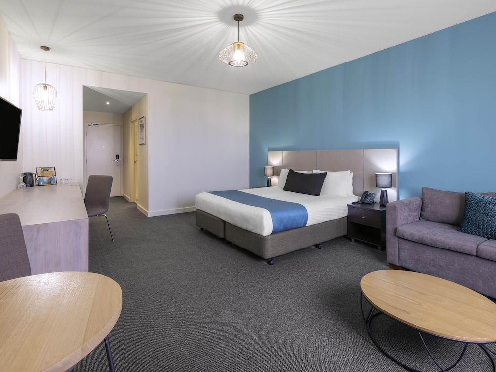 Mantra Melbourne Melton 21/37