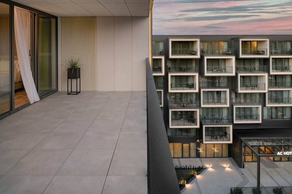 AC Hotel by Marriott Krakow 3/57