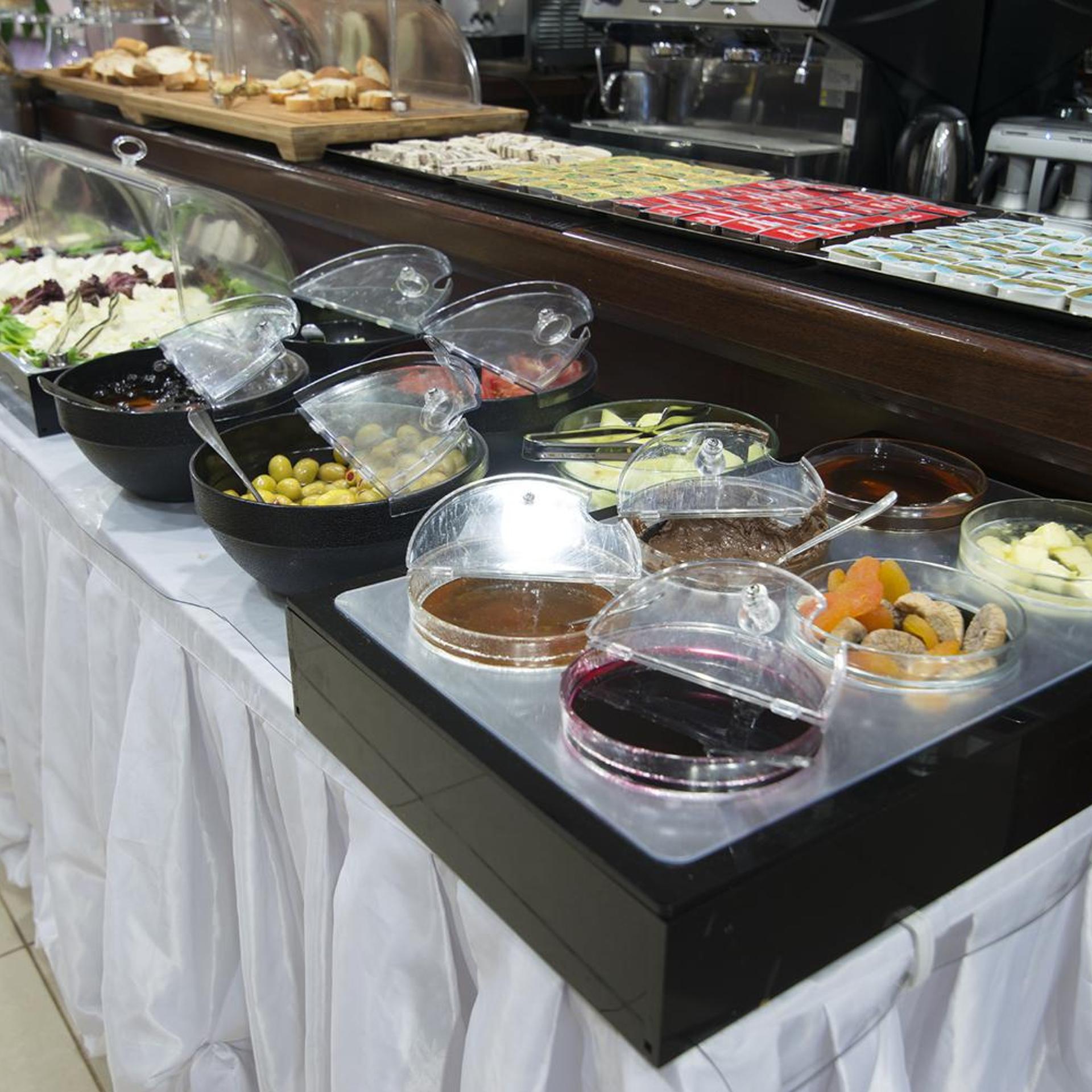 Cumbali Suite Hotel 24/50