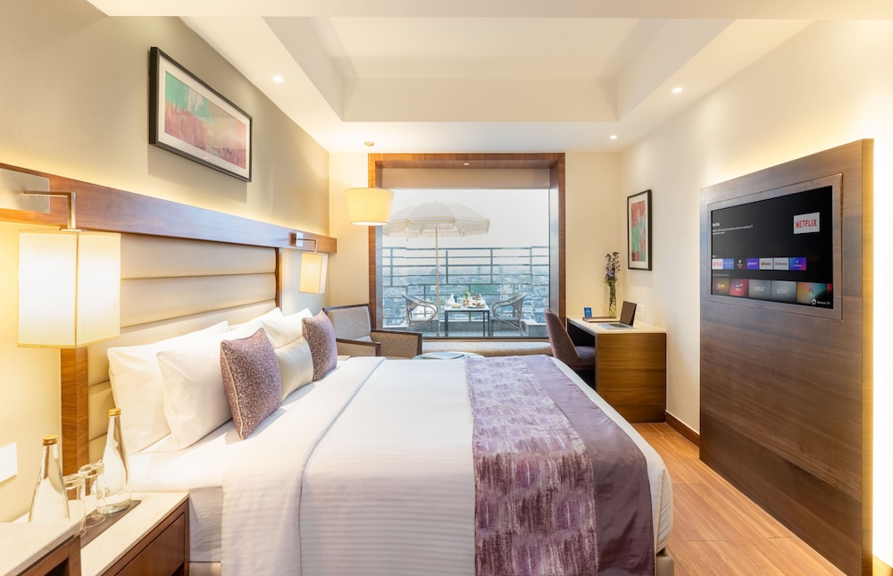 Nirvana Sarovar Portico Gorakhpur 14/62