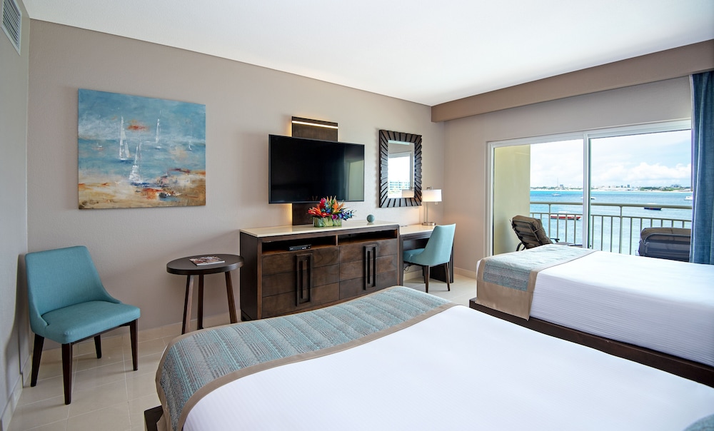 The Villas at Simpson Bay Beach Resort 25/95