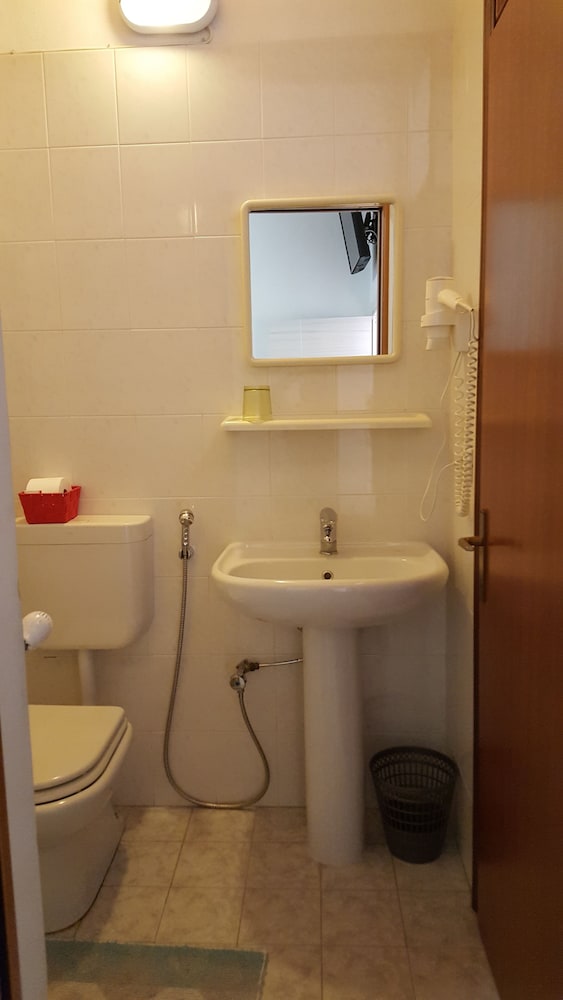 Albergo Pace 33/42