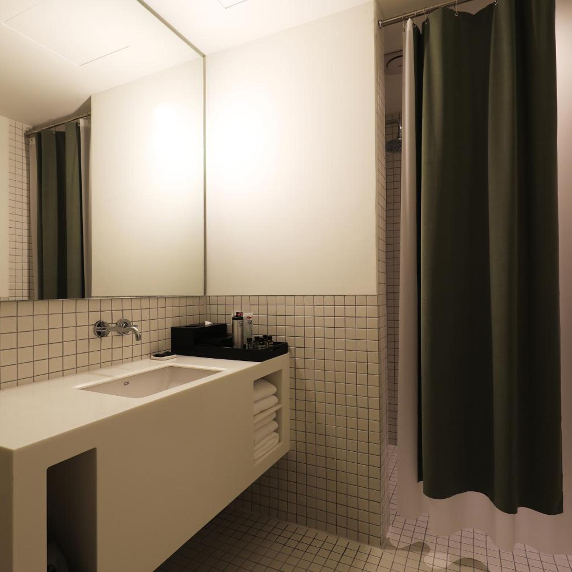 Deluxe, Double Bed, Hotel 498 3/3