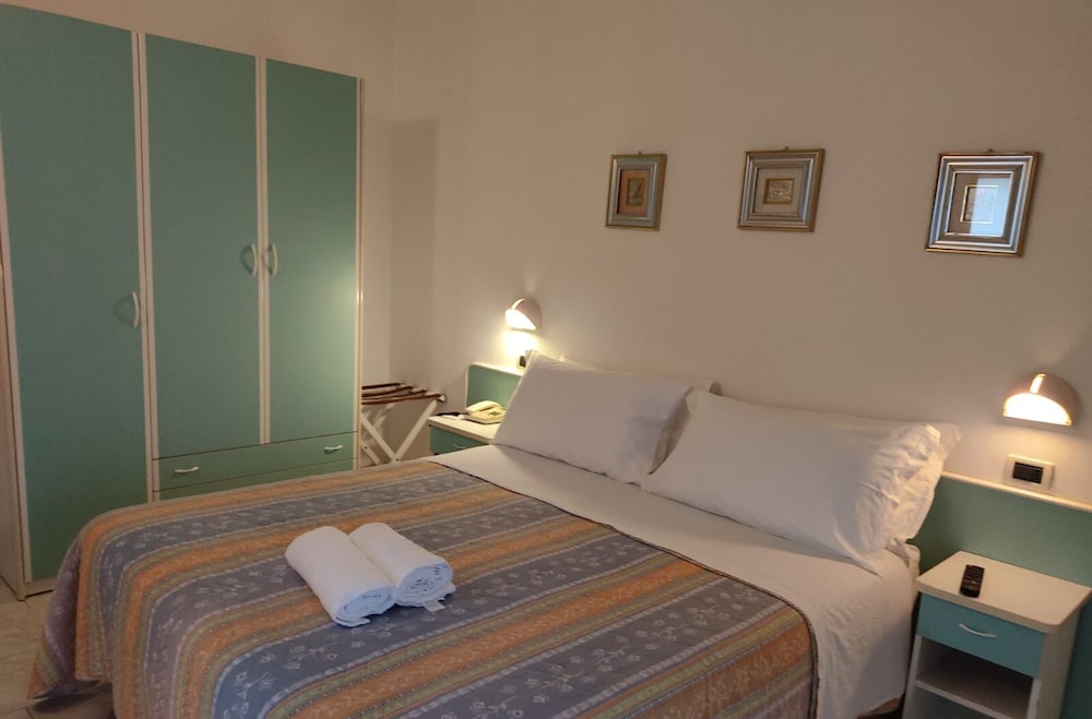 Hotel Kristalex 17/45