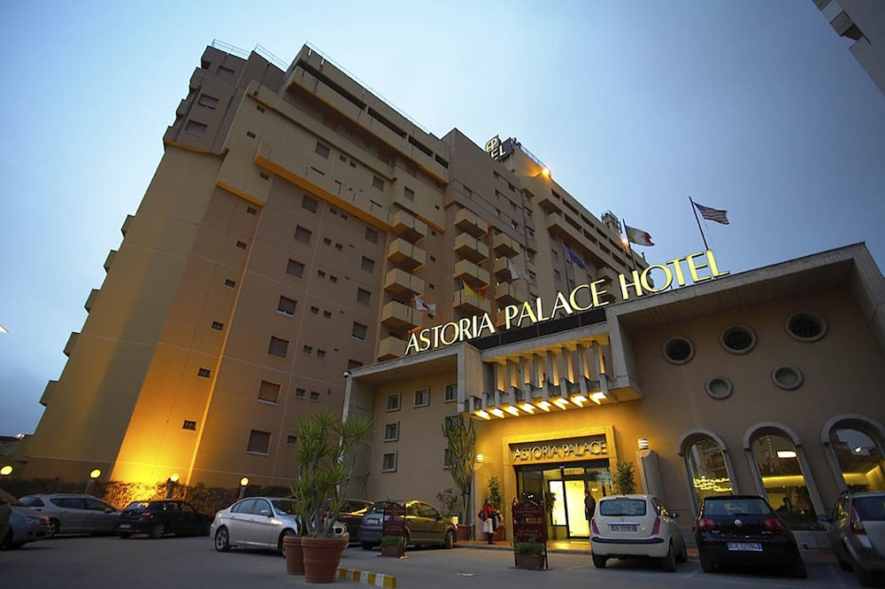 Astoria Palace Hotel in PALERMO