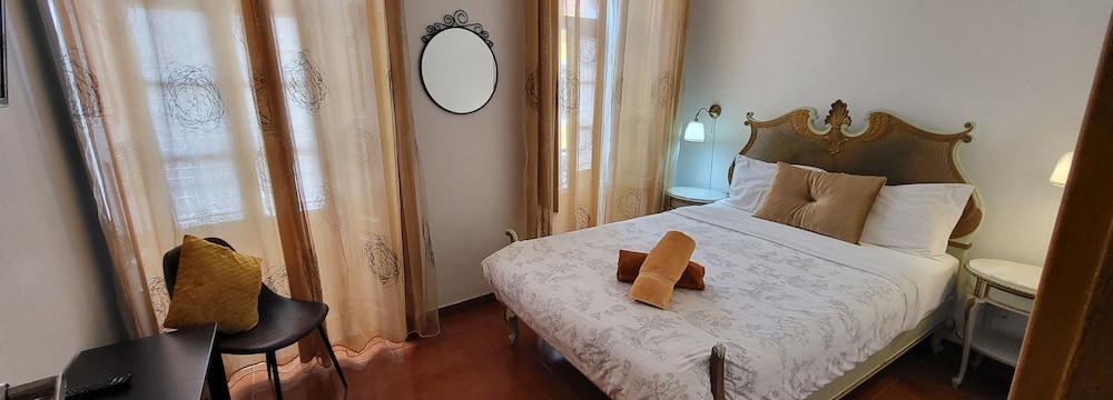 The Hostel Of Alcobaça 22/50