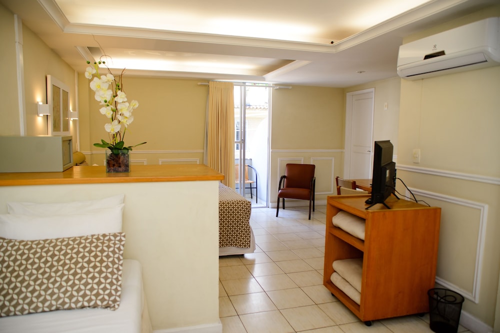HOTEL VILLAGE ICARAI 43/60