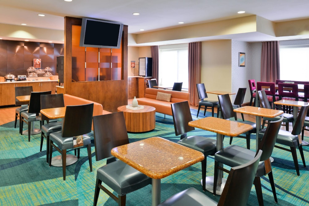 Springhill Suites Pinehurst Southern Pines 28/48