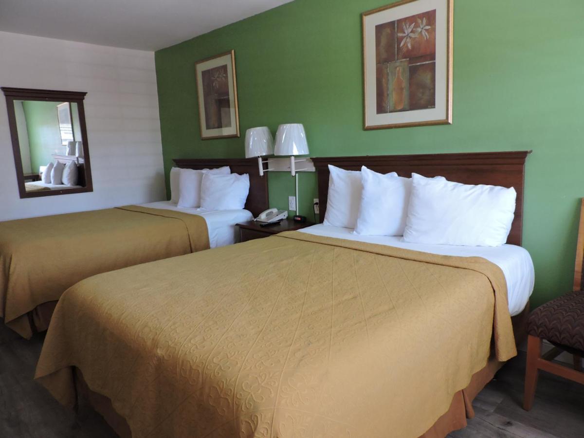 Motel6 Artesia, CA 20/41