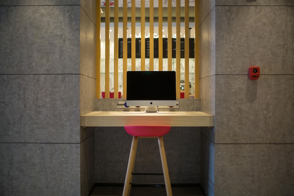 Ibis Lanzhou Dongfanghong Plaza Hotel 56/69