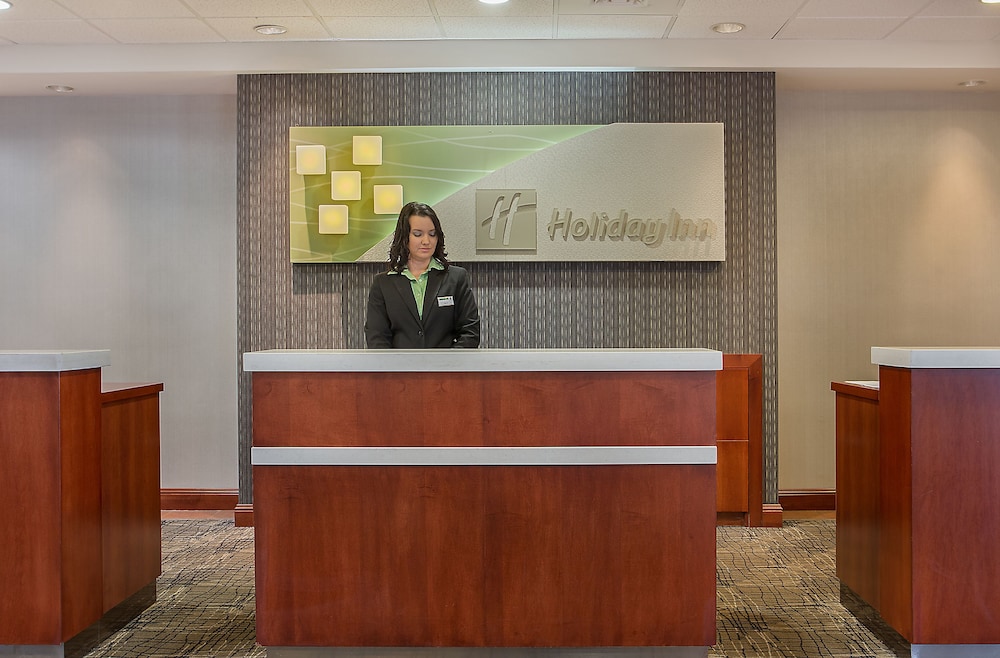 Holiday Inn University Plaza-Bowling Green 7/71