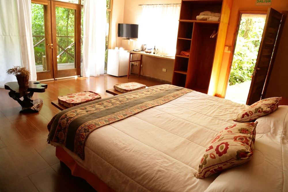 Tierra Guarani Lodge 3/50