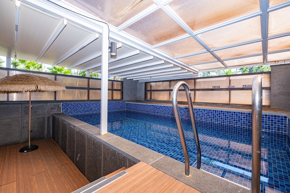 Dyne Oceano Hotel 40/75