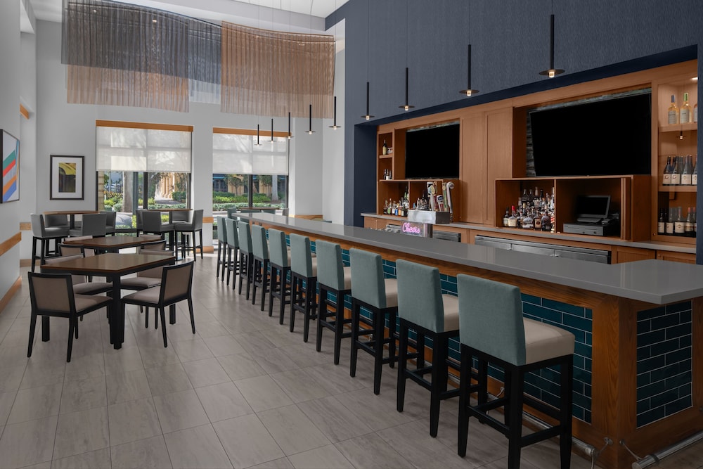 Hyatt Place Boca Raton Downtown 38/62