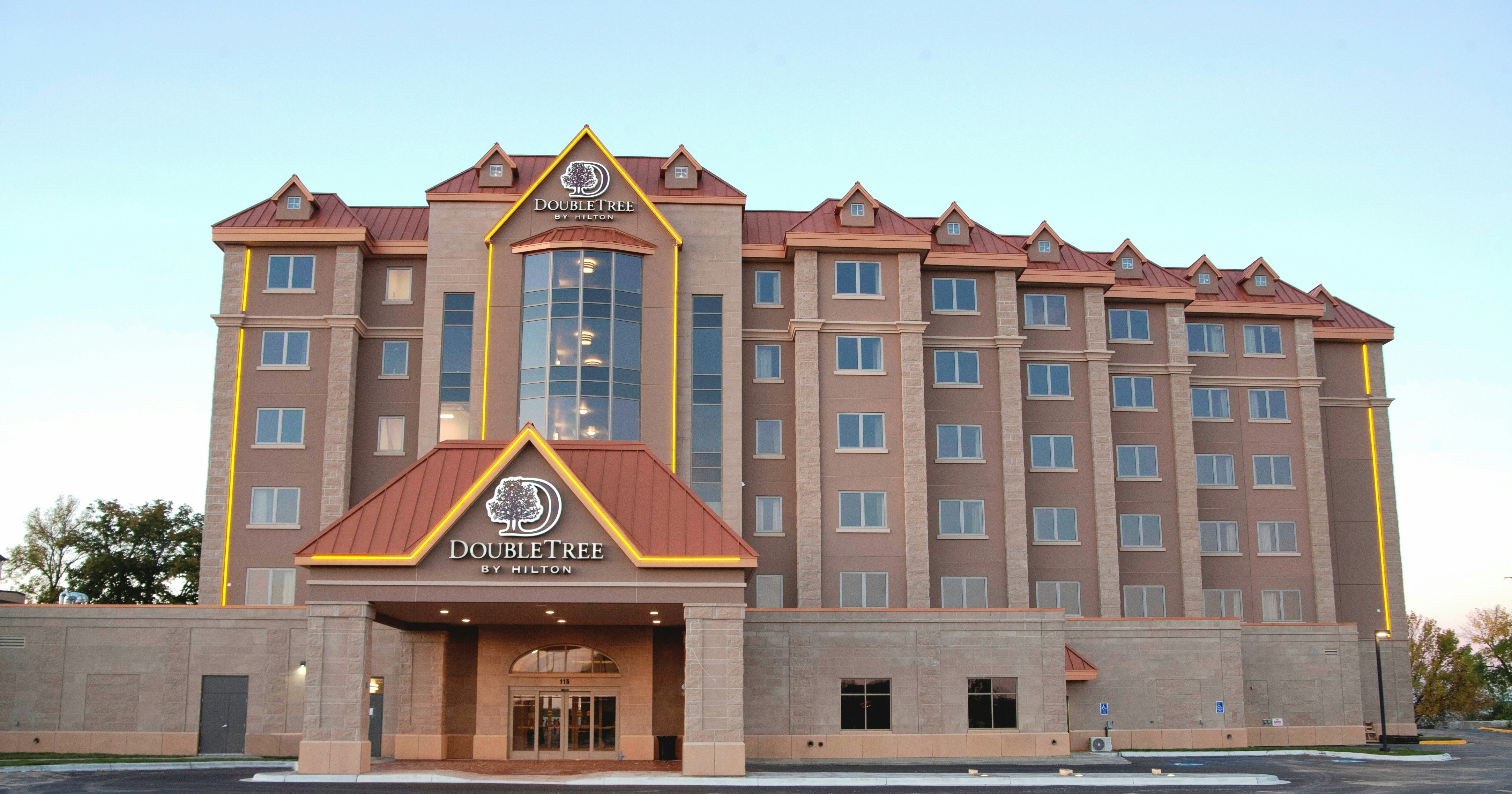 Doubletree By Hilton Hotel Bemidji 1/35
