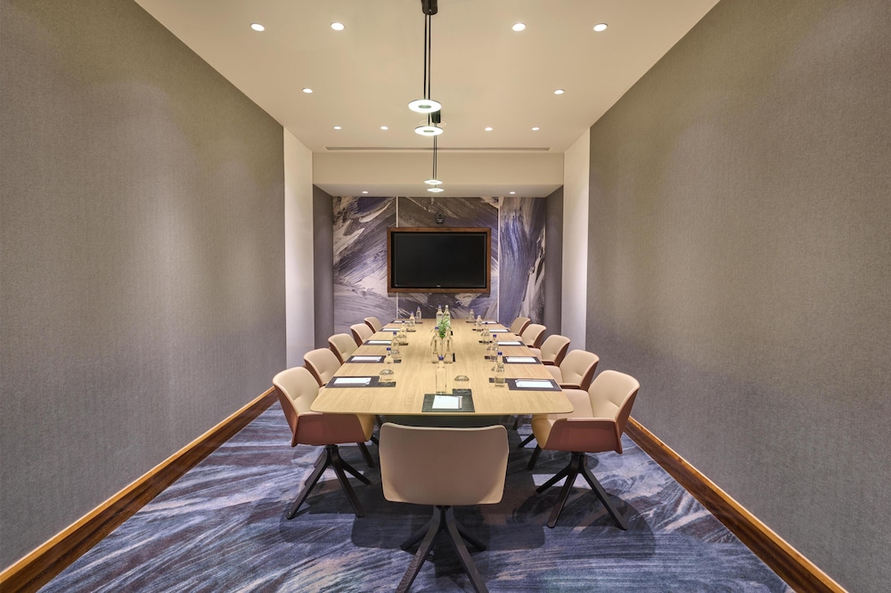 Hyatt Regency London Blackfriars 46/61