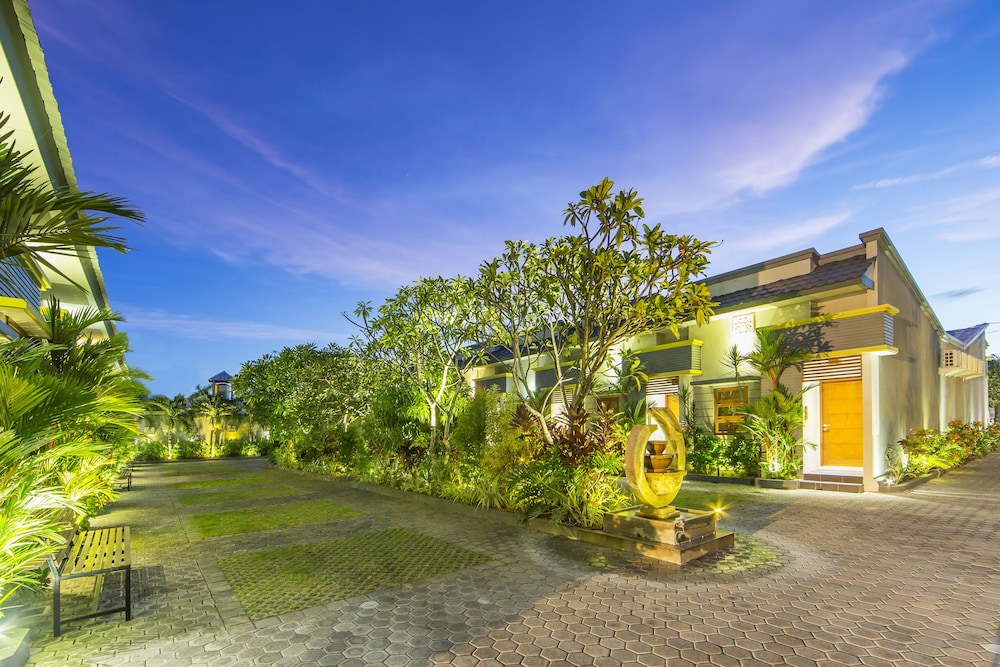 The Banyumas Villa 5/50