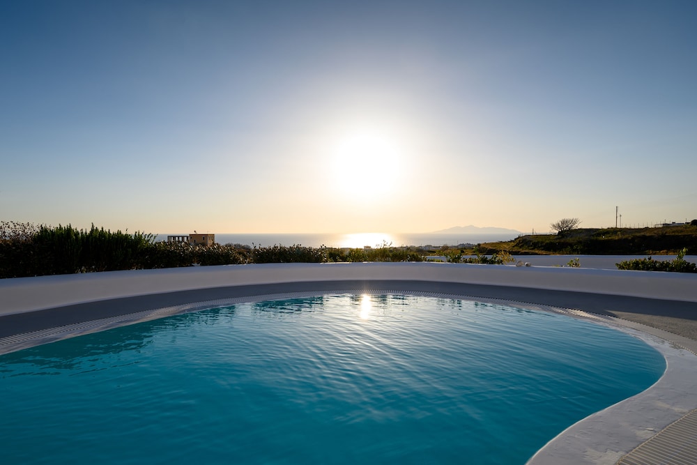 Este Luxury Suites 46/78