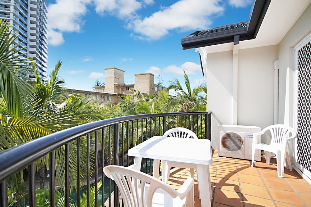 Blue Waters Apartments 14/71
