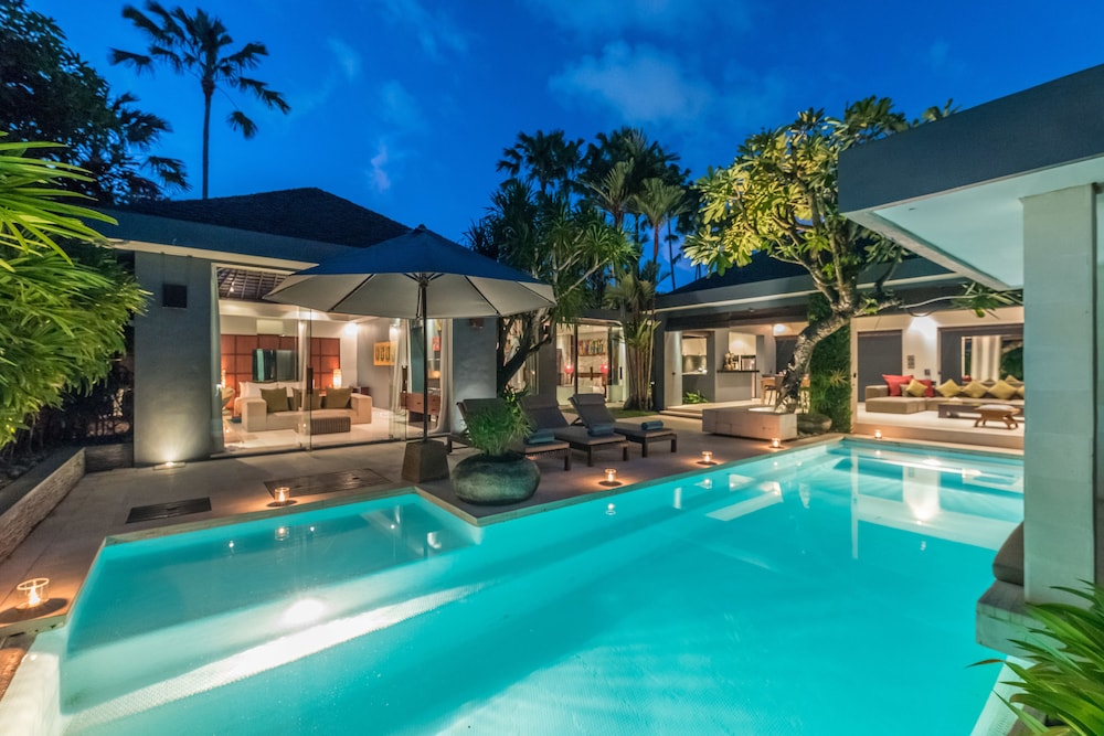 KEMBALI VILLAS 44/50