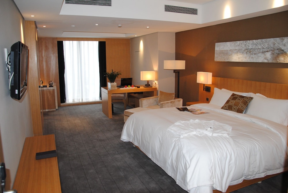 Tian Feng International Hotel 6/23