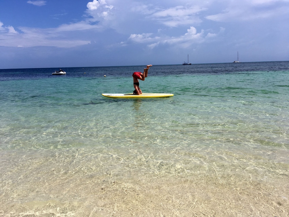 Ratu Kini Backpackers & Dive Resort 50/67
