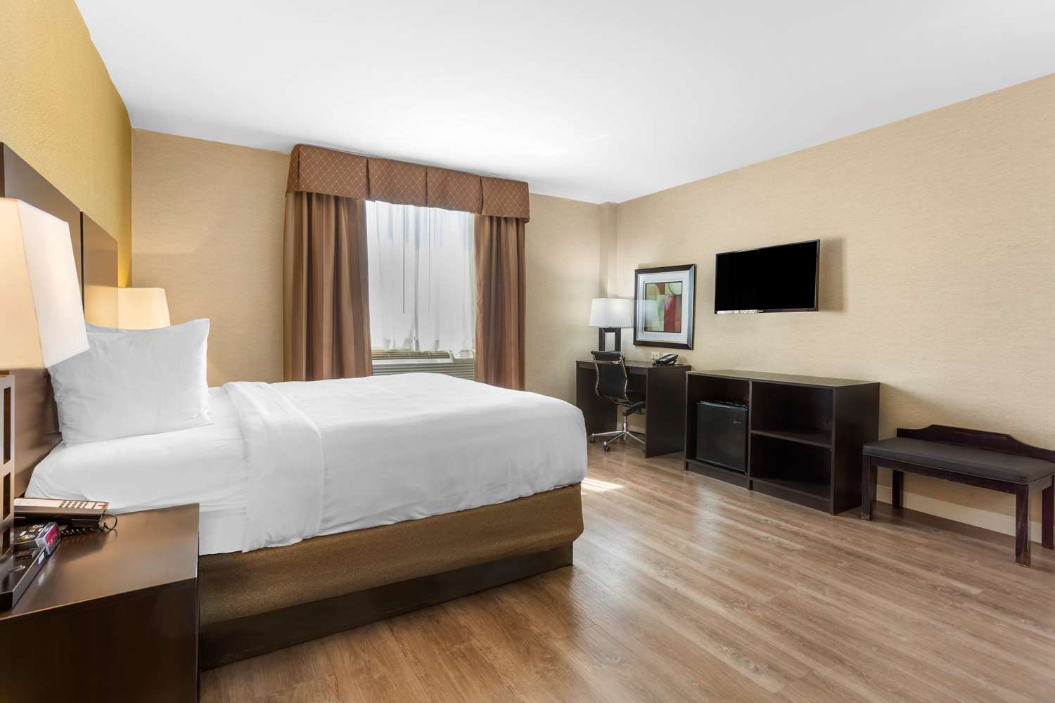 Best Western Plus Plaza Hotel Long Island City 7/22