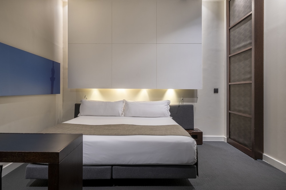 STANDARD, DOUBLE BED