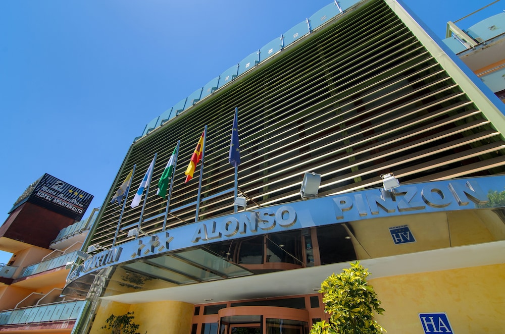 Hotel Apartamento Martin Alonso Pinzon 2/64