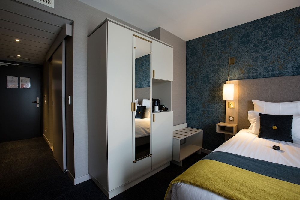James Boutique Hotel 12/63