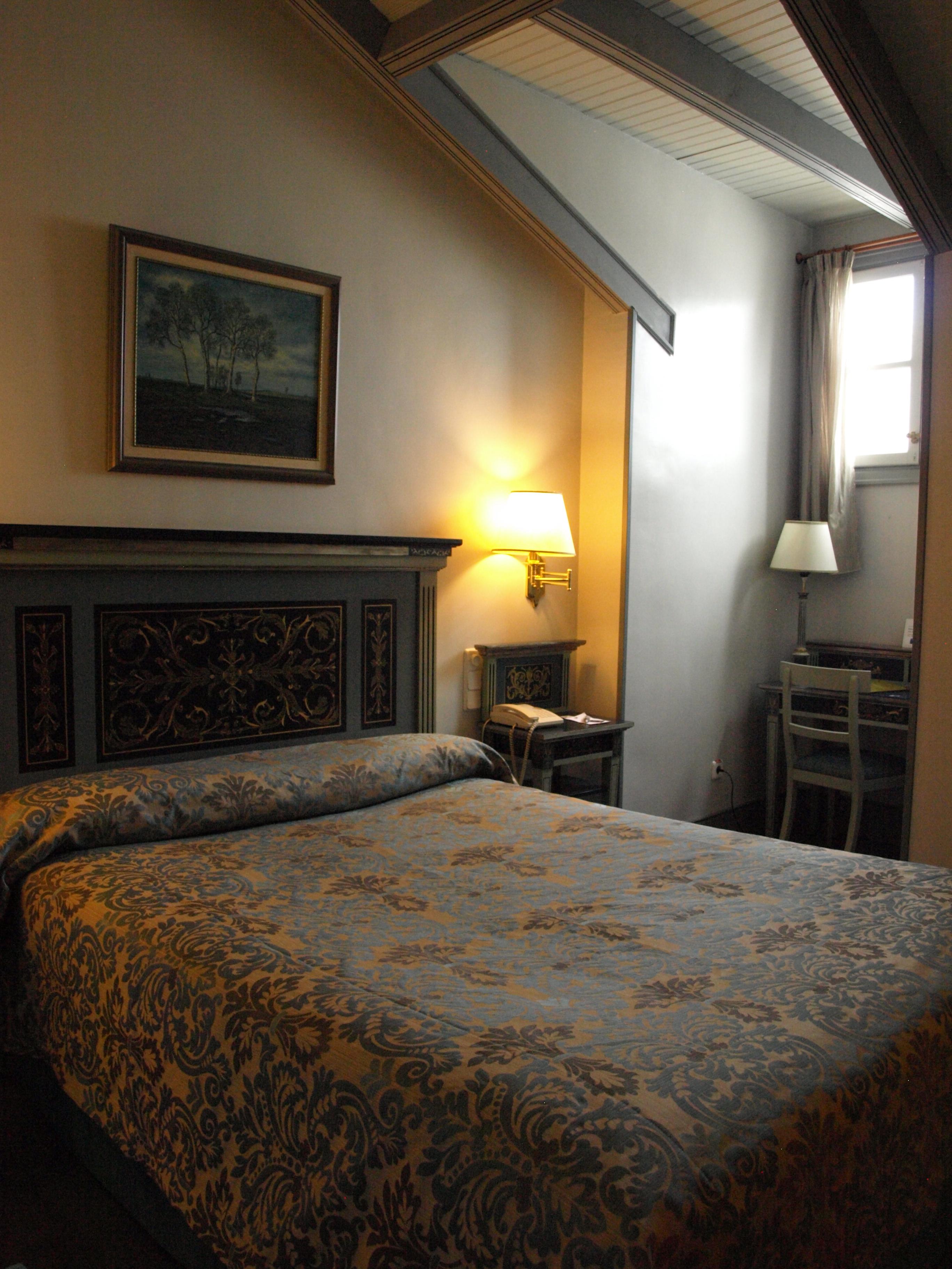Standard, Double Bed