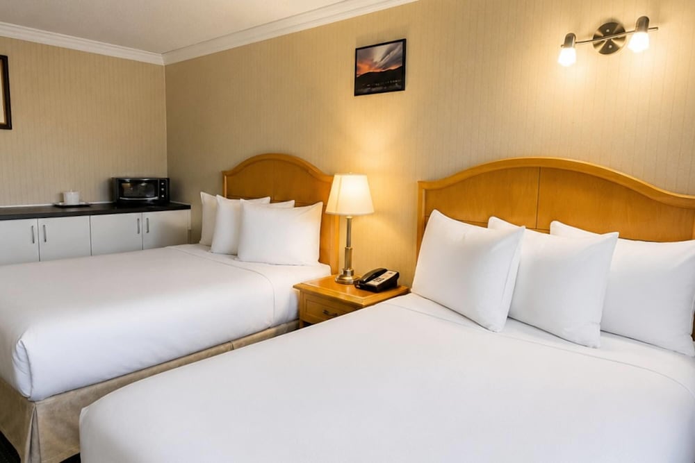 Travelodge by Wyndham Chetwynd 15/42
