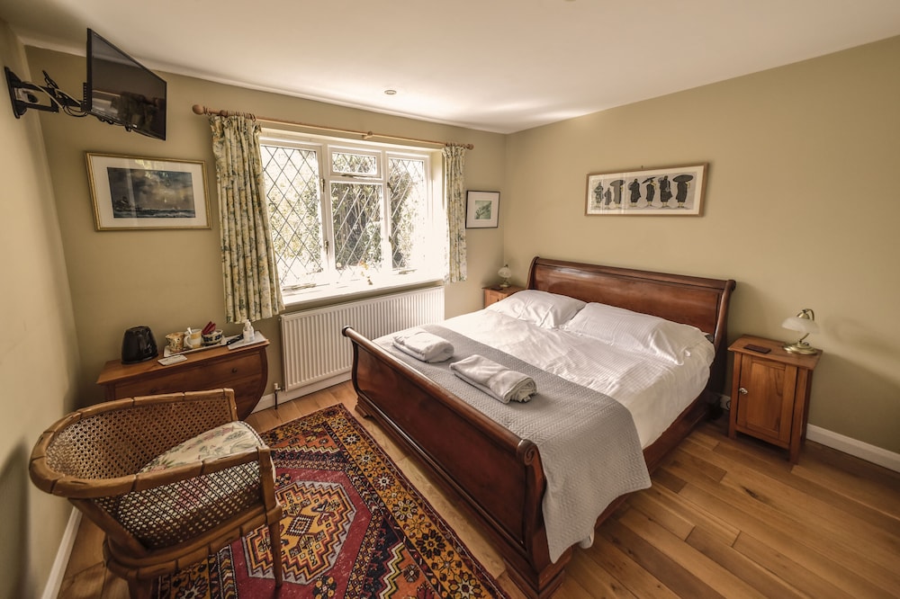 24 Ward Avenue 10/47