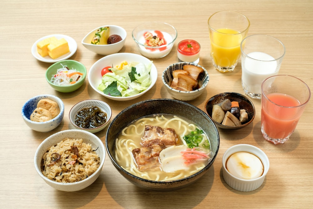 Richmond Hotel Naha Kumoji 32/45