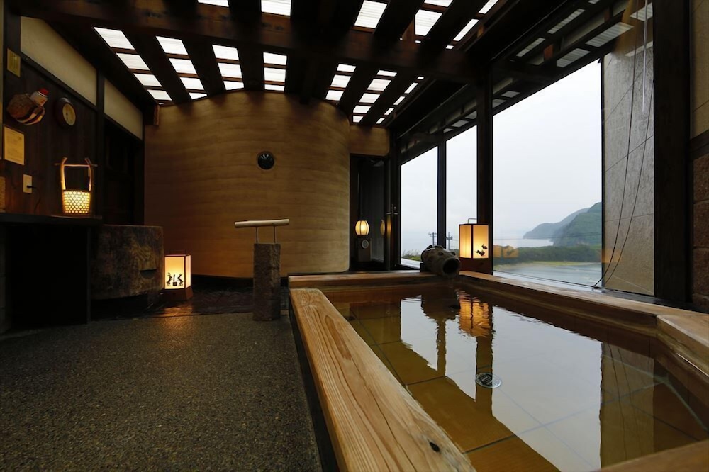 Umino Hotel Isaba 32/63