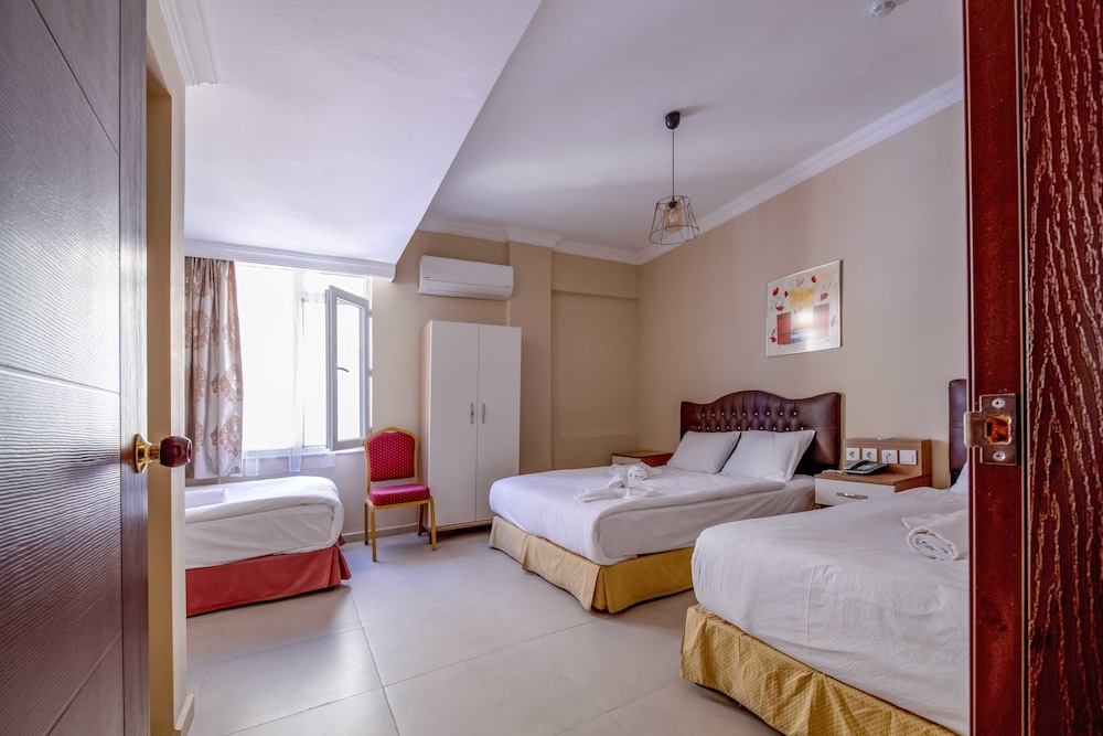 Ahsen Hotel Antalya 8/50