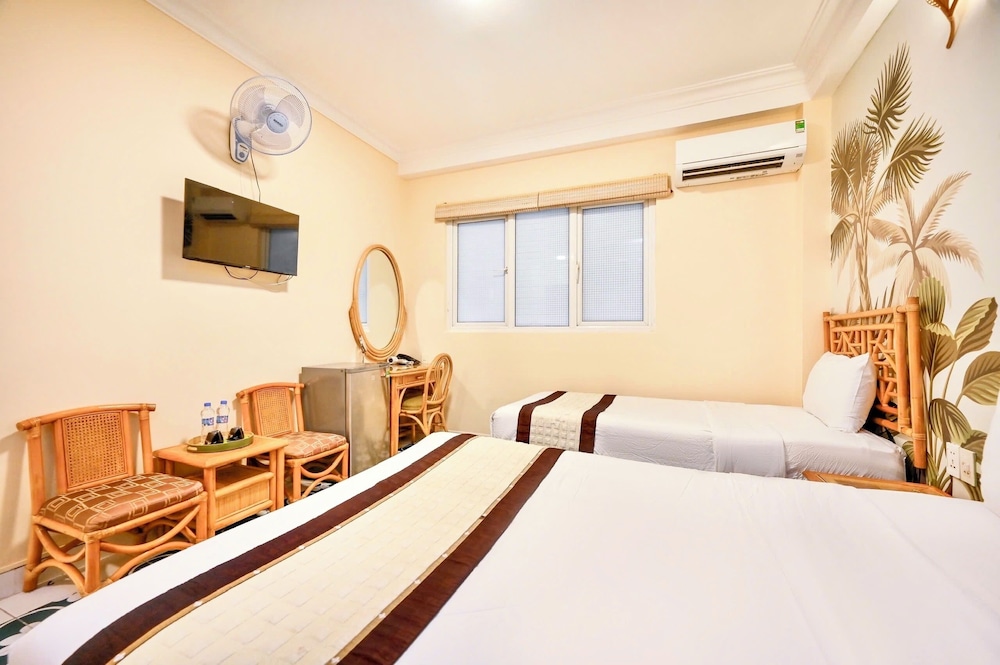 Spring House Hotel 13/64