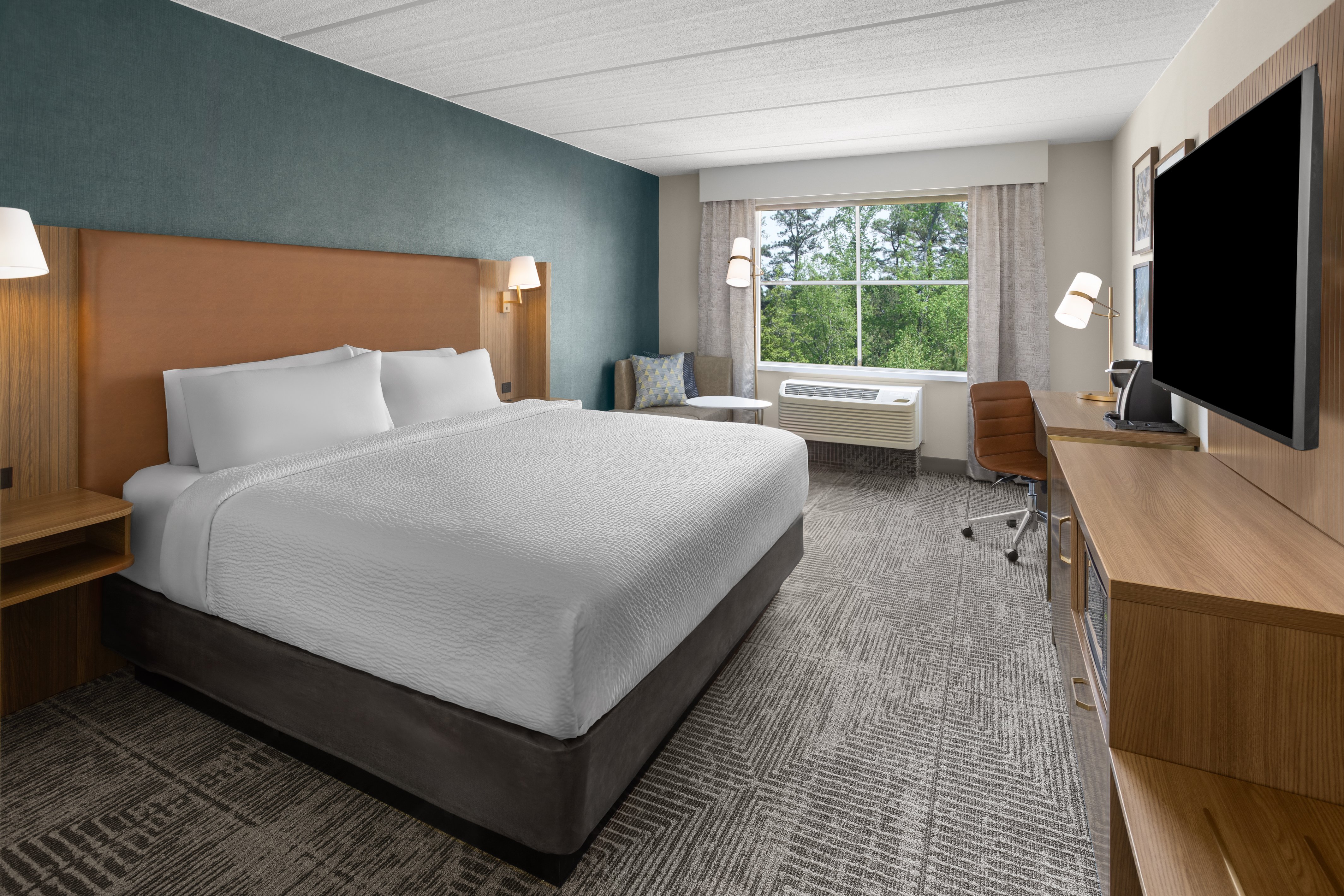 Leisure, King Bed