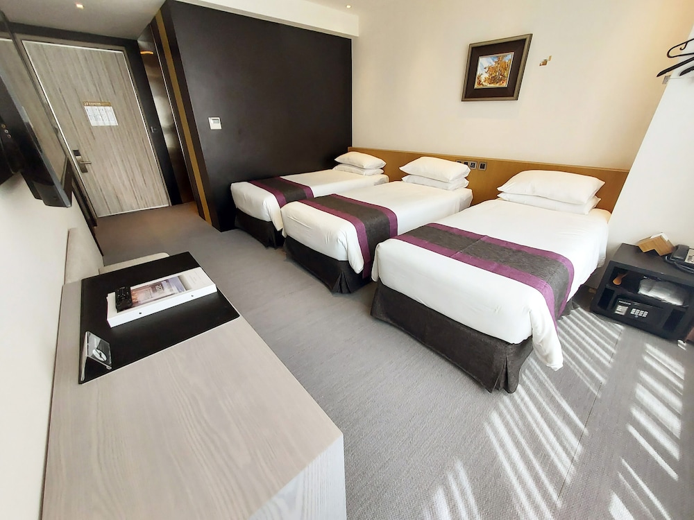 Royal Roi Hotel 9/50